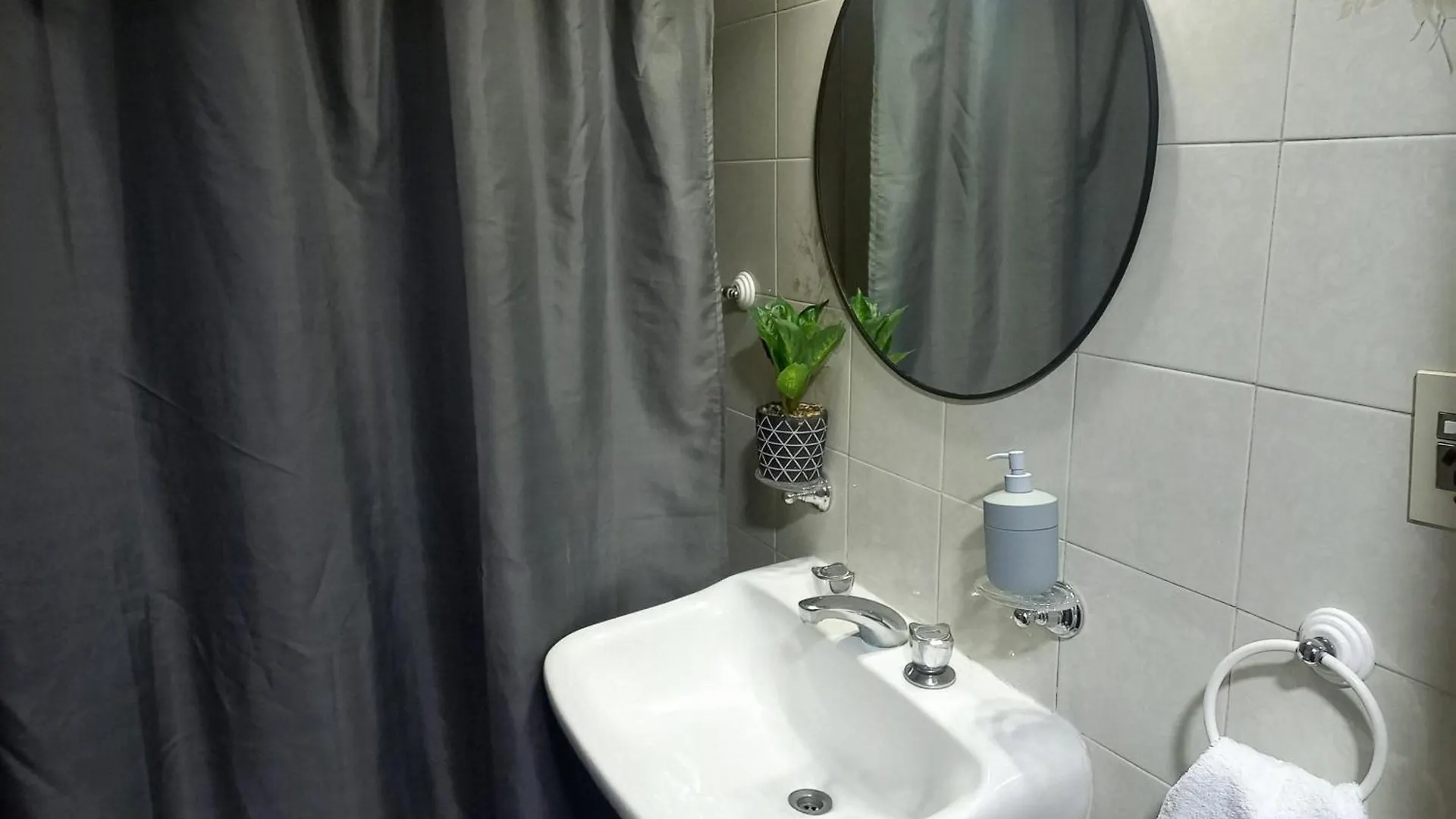 Apartmán Gran Necochea Departamento Mendoza Argentina